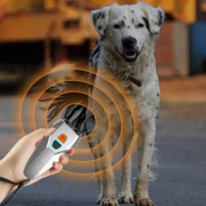 Ultrazvukový odpuzovač psů – trenažér s vysokým výkonem, ruční provedení (stříbrný) TopTechnology