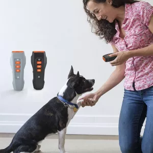 Světelný ruční ultrazvukový protištěkací přístroj pro psy (černý+oranžový) TopTechnology Světelný ruční ultrazvukový protištěkací přístroj pro psy (černý+oranžový) TopTechnology